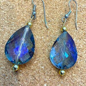 Gorgeous large faceted teardrop crystal dangle earrings